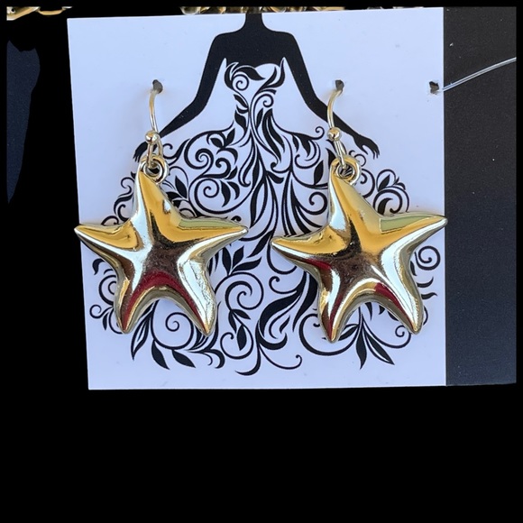 Nacre Star Necklace Set - Picture 7 of 10